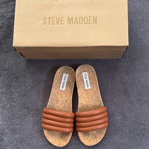 Steve Madden Tan Slide Sandals